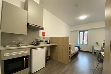 1 bed studio, Queen Street, Holylands, Belfast, BT16ET - Image 4